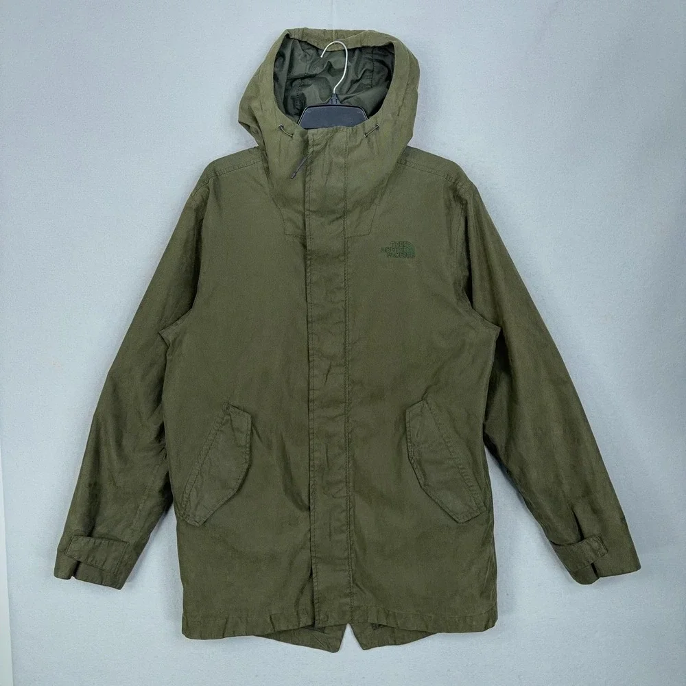 The North Face Jacket Mens Medium Green Hooded Fishtail Parka Utility Gorpcore